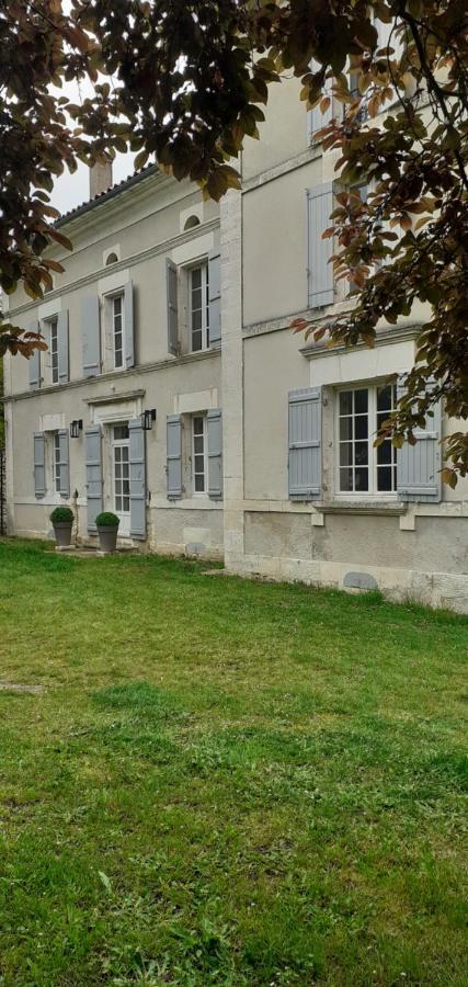 Maison Blanche Cherval Экстерьер фото