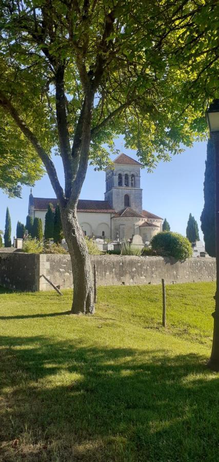 Maison Blanche Cherval Экстерьер фото
